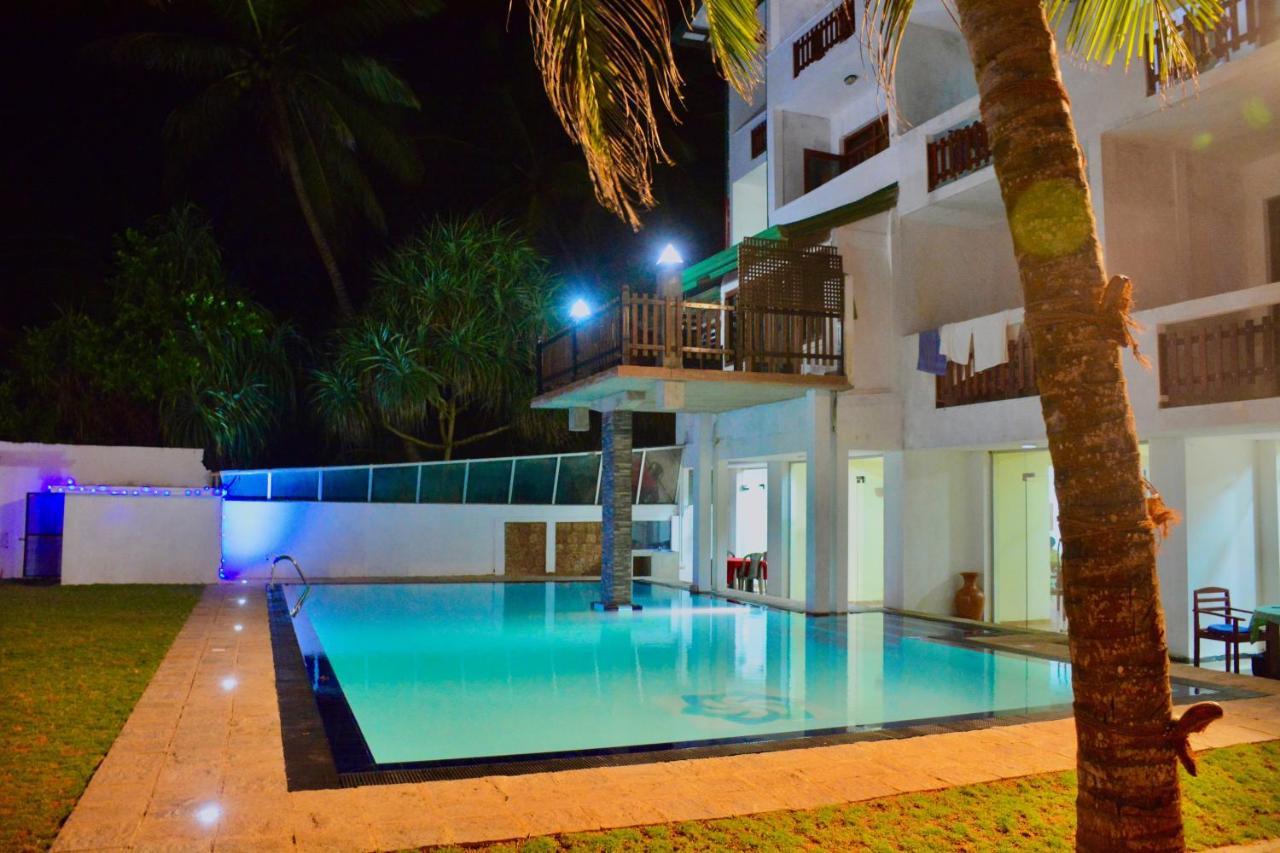Southern Star Hotel Бентота Экстерьер фото